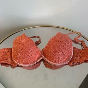 Victoria's Secret Coral Lace Push-Up Bra
